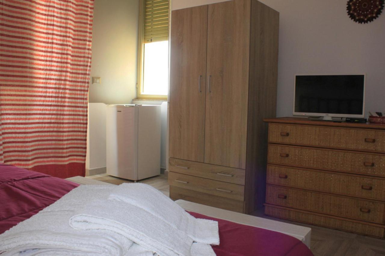 Bed & Breakfast Lighea Giardini Naxos Bagian luar foto