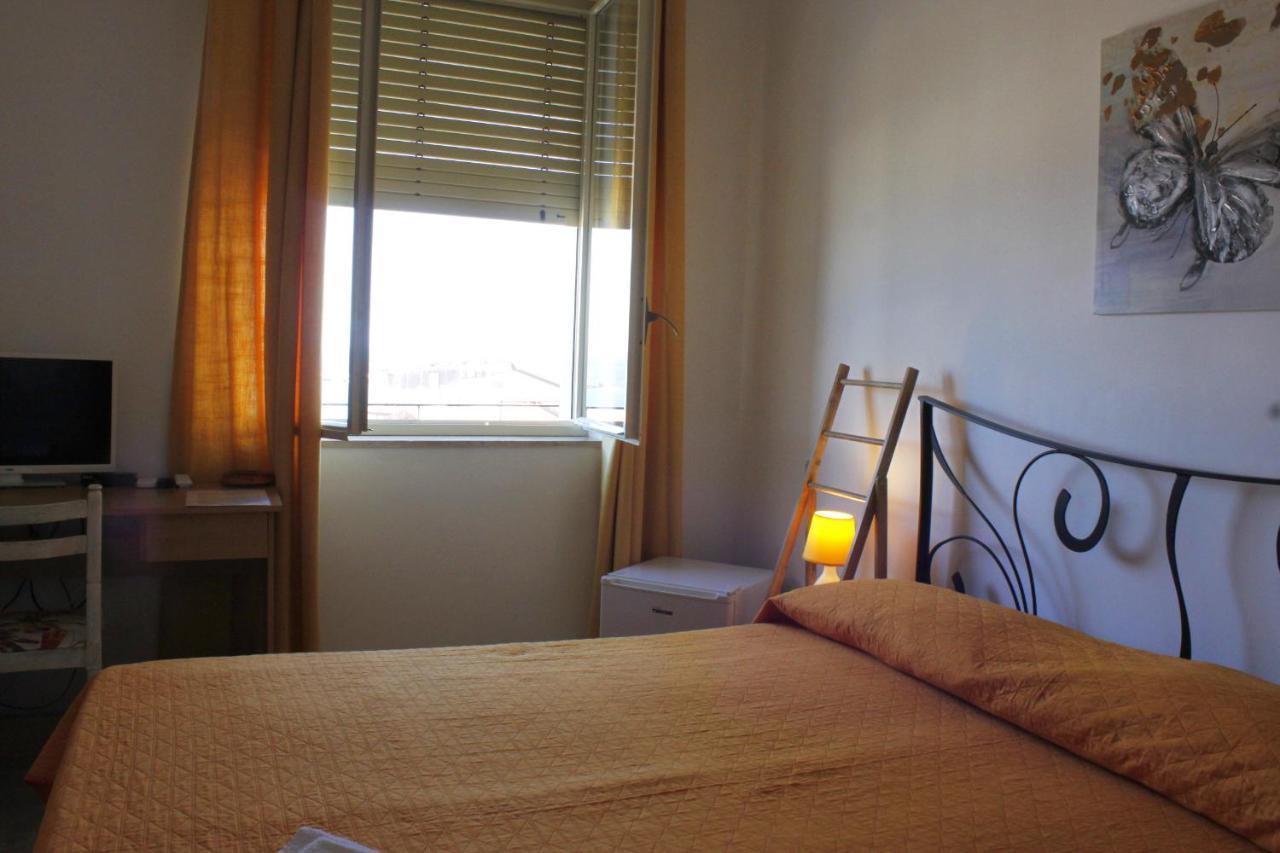Bed & Breakfast Lighea Giardini Naxos Bagian luar foto
