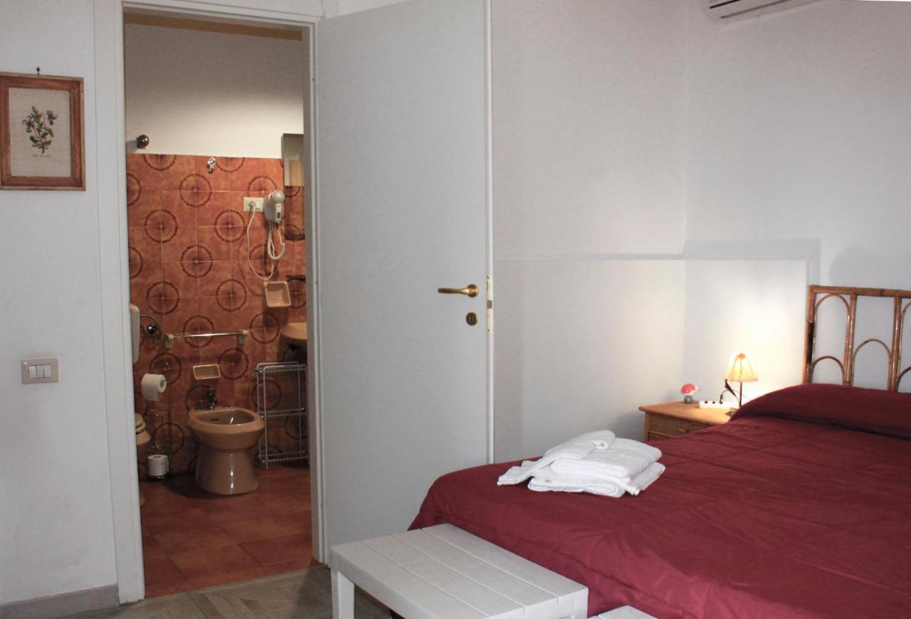 Bed & Breakfast Lighea Giardini Naxos Bagian luar foto