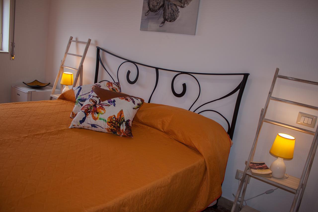 Bed & Breakfast Lighea Giardini Naxos Bagian luar foto