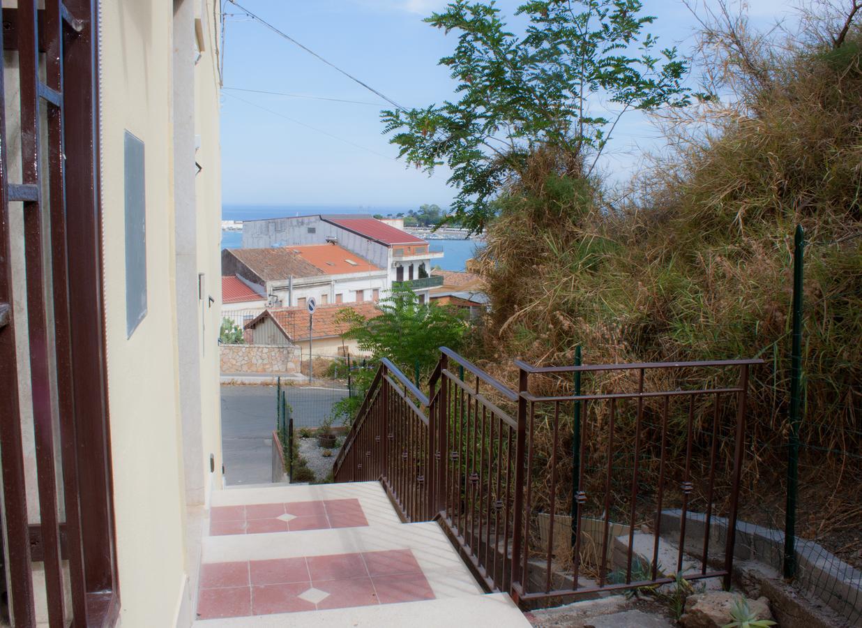 Bed & Breakfast Lighea Giardini Naxos Bagian luar foto