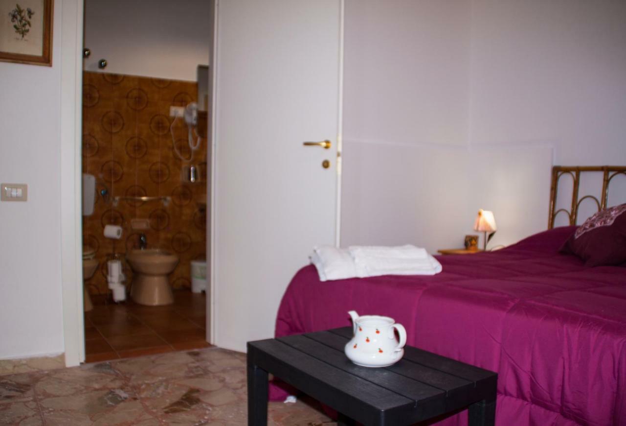 Bed & Breakfast Lighea Giardini Naxos Bagian luar foto
